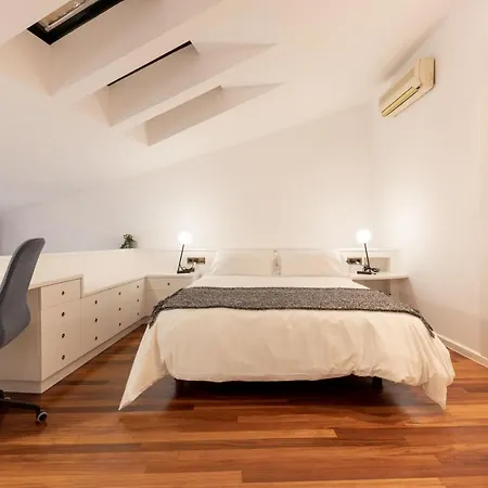 Bravissimo Cort Reial Palau, Duplex Penthouse Girona